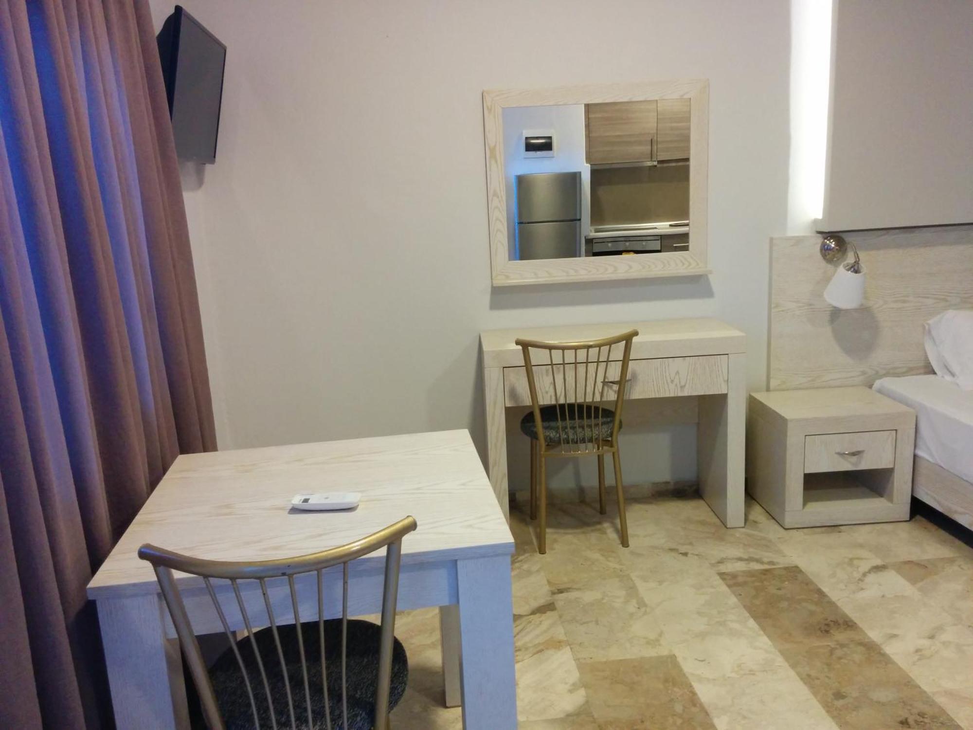 Attalos Apartments Agia Pelagia  Zimmer foto
